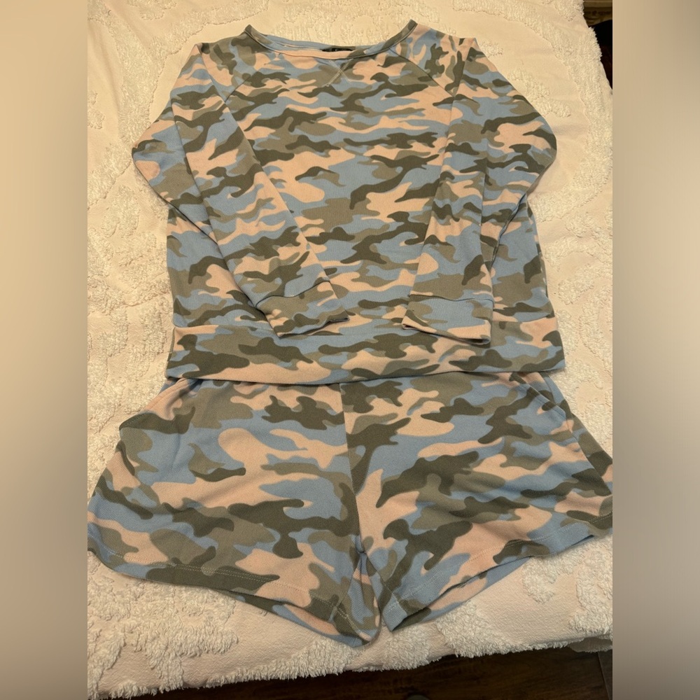 Pajama set